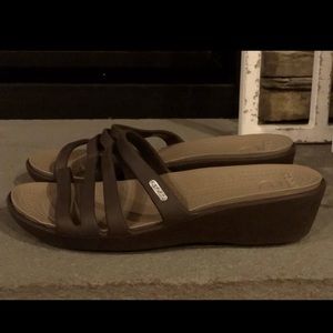 Ladies size 10 brown and tan Crocs sandals